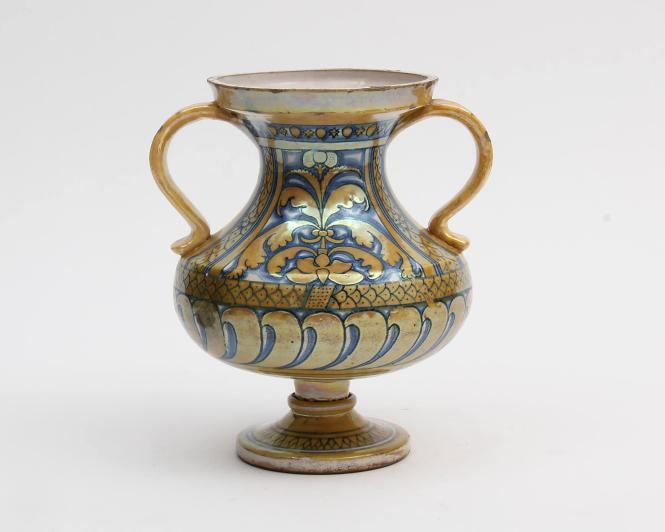 Two-handled vase with palmette motif