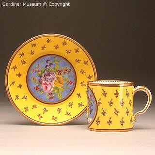 Cup and saucer (gobelet litron et soucoupe)