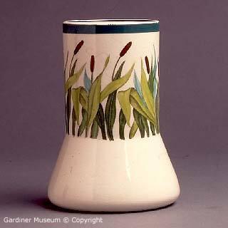 Toothbrush holder, with bullrush pattern