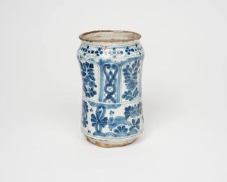 Albarello with birds and floral motifs