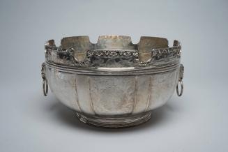 Punch bowl and monteith with chinoiserie