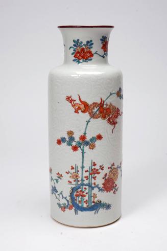 Vase with blue crane