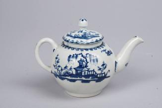 Miniature Teapot with Pagoda