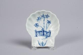 Shell-shaped Pickle Dish