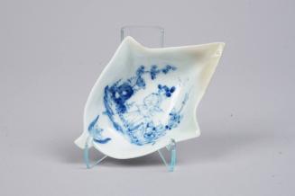 Pair of Pickle Dishes with Pointing Figure