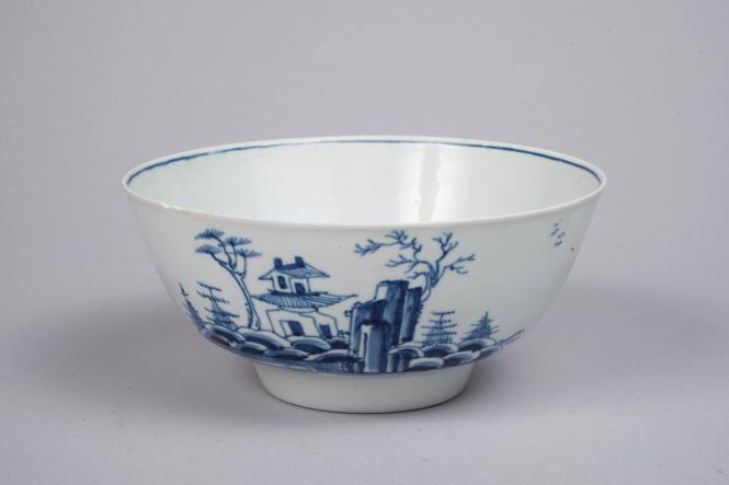 Bowl with Plantion Pattern