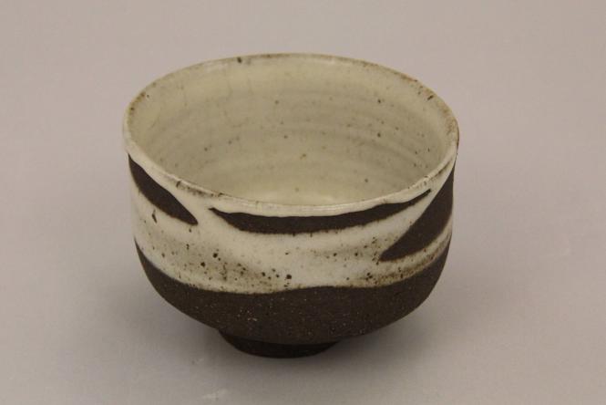 Teabowl with Shino-type glaze