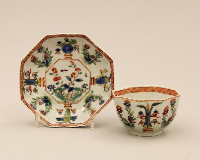 Tea bowl and Saucer